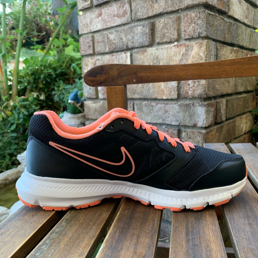 nike downshifter size 6